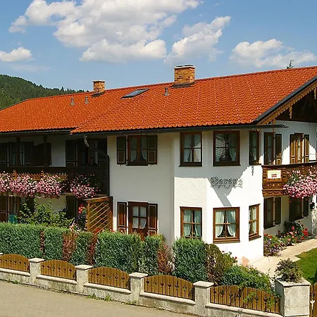 Apartment Haus Verena Mittenwald